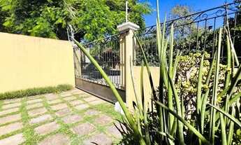 Imagem 6: Uma casa acolhedora, projetada para oferecer conforto com ambientes espaçosos e bem distri