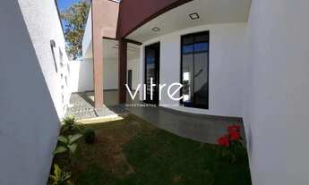 Imagem: Casa à venda no bairro Bosque dos Buritis