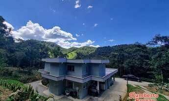 Imagem: Sítio com nascente, Nova Friburgo/RJ