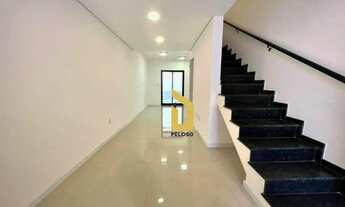 Imagem 2: Sobrado novo à venda | 2 suítes | 96m² | 2 vagas | quintal com churrasqueira