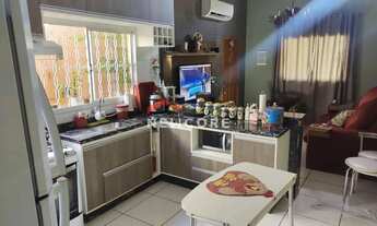 Imagem 2: Casa em Avenida Subtenente Garcílio Costa Ferreira Filho - Vista Alegre - Taubaté/SP