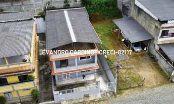 Imagem 2: Casa à venda no bairro Jardim Califórnia em Nova Friburgo/RJ