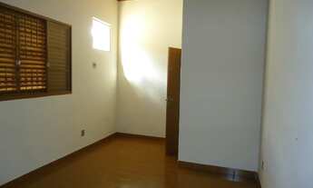 Imagem 3: Casa centro Cáceres MT