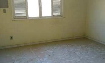 Imagem 3: Aluga-se casa no centro de Italva