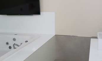 Imagem 4: Casa no Condomínio Royal Park com 5 suítes