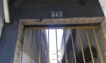 Imagem 2: Ponto comercial/Loja para venda com 360 metros quadrados - Avenida Amaral Peixoto/Volta Re