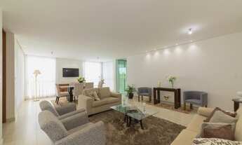 Imagem 2: Casa para venda com 500 metros quadrados com 5 quartos