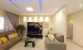 Imagem: Maravilhoso Sobrado de Esquina em Santa