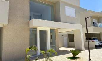 Imagem 5: Casa de condomínio para venda possui 423 metros quadrados com 4 quartos