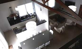 Imagem 3: Casa de condomínio para venda tem 275 metros quadrados com 2 quartos