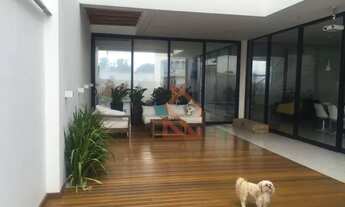 Imagem 2: O terreno possui 250 m², e área construída de 265 m², com 4 vagas sendo 2 cobertas