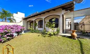 Imagem: Casa averbada no Costa e Silva, com 4 quartos