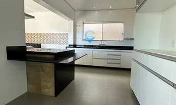 Imagem 7: Belíssimo Imóvel em Condomínio Fechado