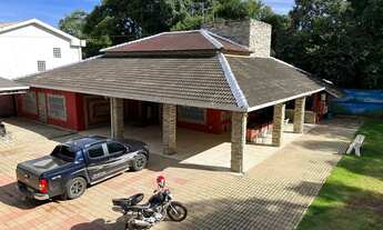 Imagem 2: Casa de condomínio térrea para venda com 420 metros quadrados com 5 quartos