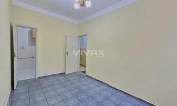 Imagem 4: Engenho Novo - Rua Martins Lage - Apartamento Sala 2 Quartos Desocupado - Pronto para Mora