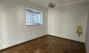 Imagem 6: Casa com 4 quartos, 160 m², aluguel por R$ 3.500/mês- Centro - Pouso Alegre/MG