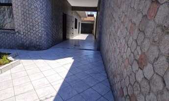 Imagem 7: Sobrado para aluguel possui 260 metros quadrados com 3 quartos em Ocian - Praia Grande - S