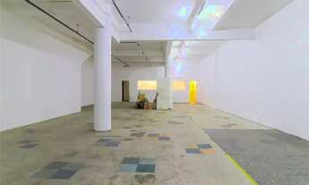 Imagem 5: Salão comercial reformado, fluxo grande de pedestres, á 200 metros do Metrô Marechal Deodo