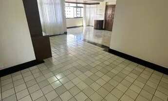 Imagem 6: Apartamento 184 Metros 9 Andar 2 Vagas de Garagem Bairro Grageru