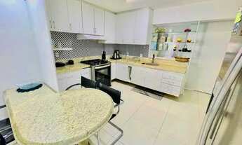 Imagem 7: Apartamento para venda tem 181 metros quadrados com 4 quartos em Ponta Verde - Maceió - AL