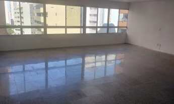 Imagem 4: Oportunidade imperdível: Apartamento de 3 suítes + DCE, 198m² e 4 vagas no Edifício Víctor