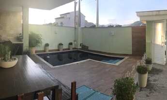 Imagem 3: Casa para Venda em Rio de Janeiro, Vargem Pequena, 3 dormitórios, 3 suítes, 6 banheiros, 1