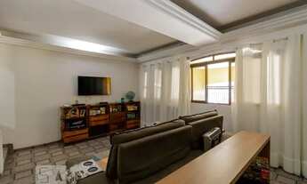 Imagem 2: Casa para Aluguel - Bosque da Saúde, 3 Quartos, 220 m2