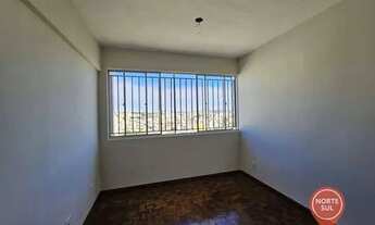 Imagem 3: Apartamento com 2 dormitórios para alugar, 79 m² por R$ 3.135,00/mês - Calafate - Belo Hor