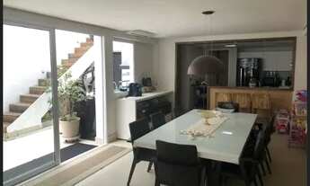 Imagem 7: VENDO URGENTE Casa com 3 dormitórios