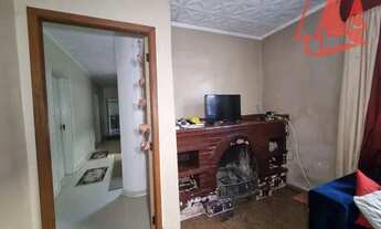 Imagem 7: Casa com 5 dormitórios e pátio próximo à Redenção