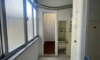 Imagem 16: Oportunidade no Leblon!Venda apartamento 2 quartos,vista livre,área de serviço e dep empre