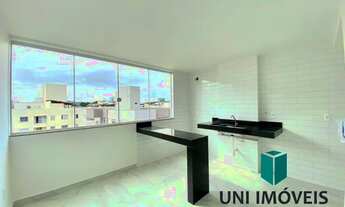 Imagem 6: Oportunidade! Apartamento de dois quartos sendo uma suíte, varanda de frente para rua - Pr