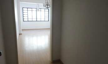 Imagem 6: Ótimo apartamento com vaga de garagem e vista parcial para o mar