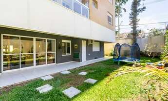 Imagem 3: Apartamento para aluguel com 188 metros quadrados com 4 quartos em Água Verde - Curitiba