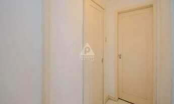 Imagem 6: Excelente Apartamento no Leblon, 3 quartos, 1 suíte, dependência completa e 1 vaga na escr