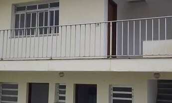 Imagem 3: Casa para aluguel e venda possui 300 metros quadrados com 4 quartos