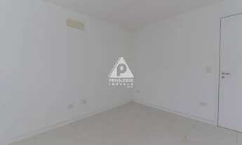 Imagem 6: Privilégio Imóveis Vende: Prédio novo, primeiro a morar! BOTAFOGO