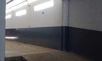 Imagem 6: Barracão na Avenida da Feb