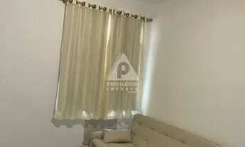 Imagem 4: Quarto e Sala reformado em Condomínio super tranquilo!