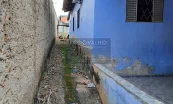 Imagem 3: Vende-se casa com 03 quartos no Setor São José, ao lado da Av. Leste Oeste Goiânia