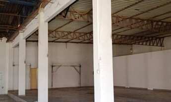 Imagem 2: Barracão na Avenida da Feb