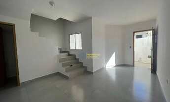 Imagem: Sobrado novo com 2 dormitórios (01 suíte)