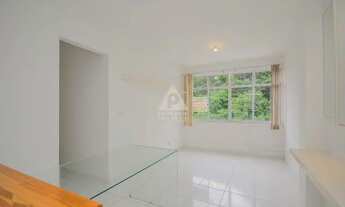 Imagem 3: Apartamento com dois quartos (uma suíte) à venda em Laranjeiras!