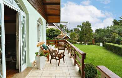 Imagem 5: Casa Mobiliada com 4 quartos para venda na Vila Inglesa em Campos do Jordão