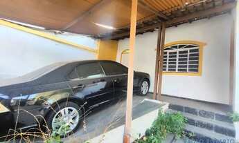 Imagem 2: CASA TÉRREA - SAGRADA FAMÍLIA - MG