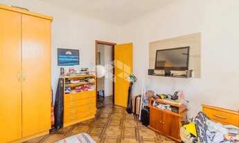 Imagem 6: Apartamento ensolarado com 2 Quartos e Vaga de garagem no Bairro Petrópolis