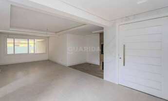 Imagem: Casa em Condomínio com 4 suítes e 2 vagas