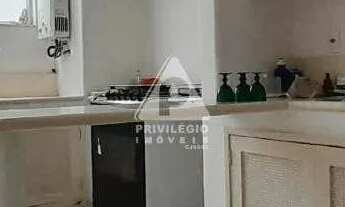 Imagem 7: 4 Quartos; 286m2; Vaga Escriturada em Copacabana