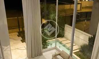 Imagem 2: REF: Office2053 Casa Sobrado mobiliado no condomínio do Lago, sendo 4 suítes com 500m², Go