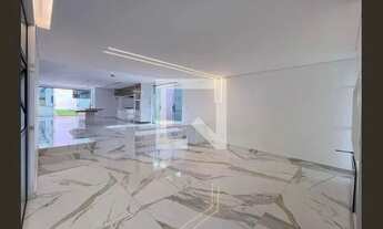 Imagem 2: Casa à Venda - Bandeirantes, 4 Quartos, 400 m2